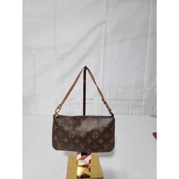 Authentic LOUIS VUITTON Monogram Pochette Accessoires Brown - Picture 12 of 13